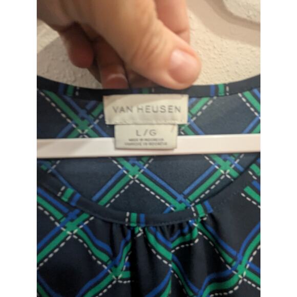 Pretty geometric striped shell/tank in navy & green by Van Husen size Large - Picture 2 of 7